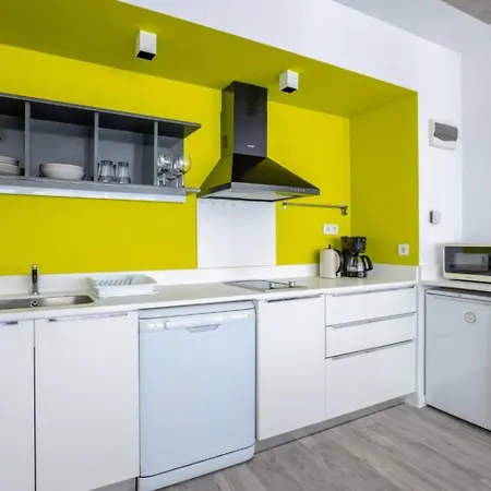 Διαμέρισμα Cozy Coastal Hideaway With Bosphorus Breeze! #399